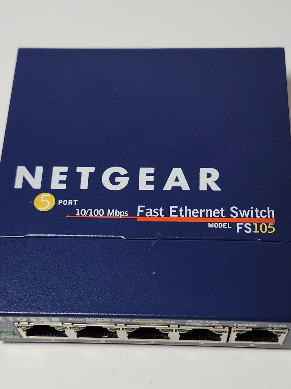 Netgear ProSAFE FS105 v2 5-Port Fast Ethernet Desktop Switch Metal Tested W PWR